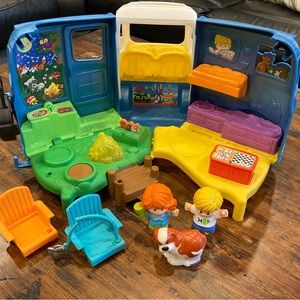 Fisher-Price Little People Songs & Sounds Camper